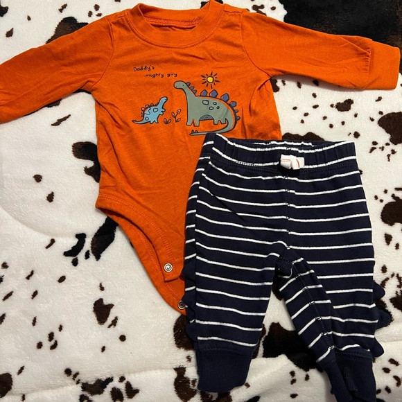 Baby boy Carters Longsleeve/pants set - Picture 1 of 2